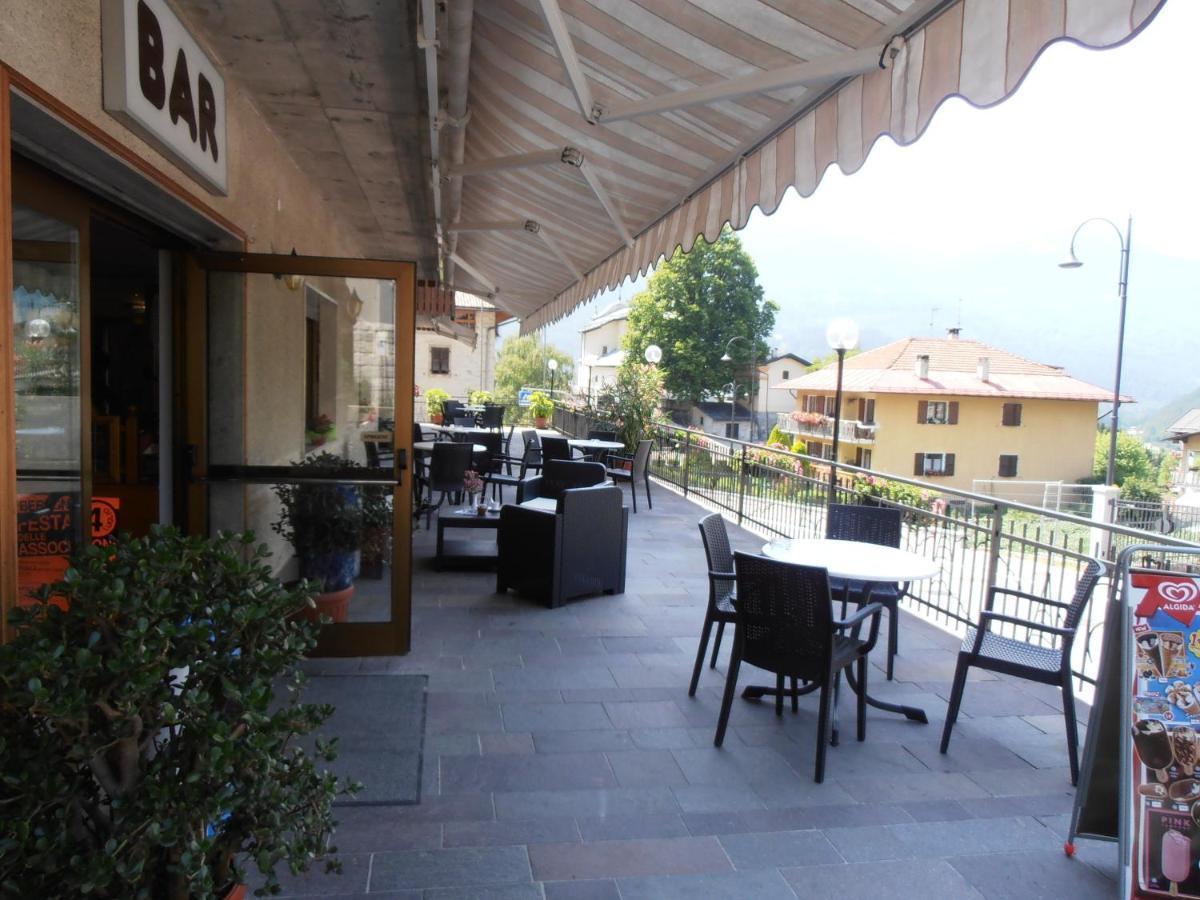 Locanda Ridevert Hotell Tione di Trento Exteriör bild