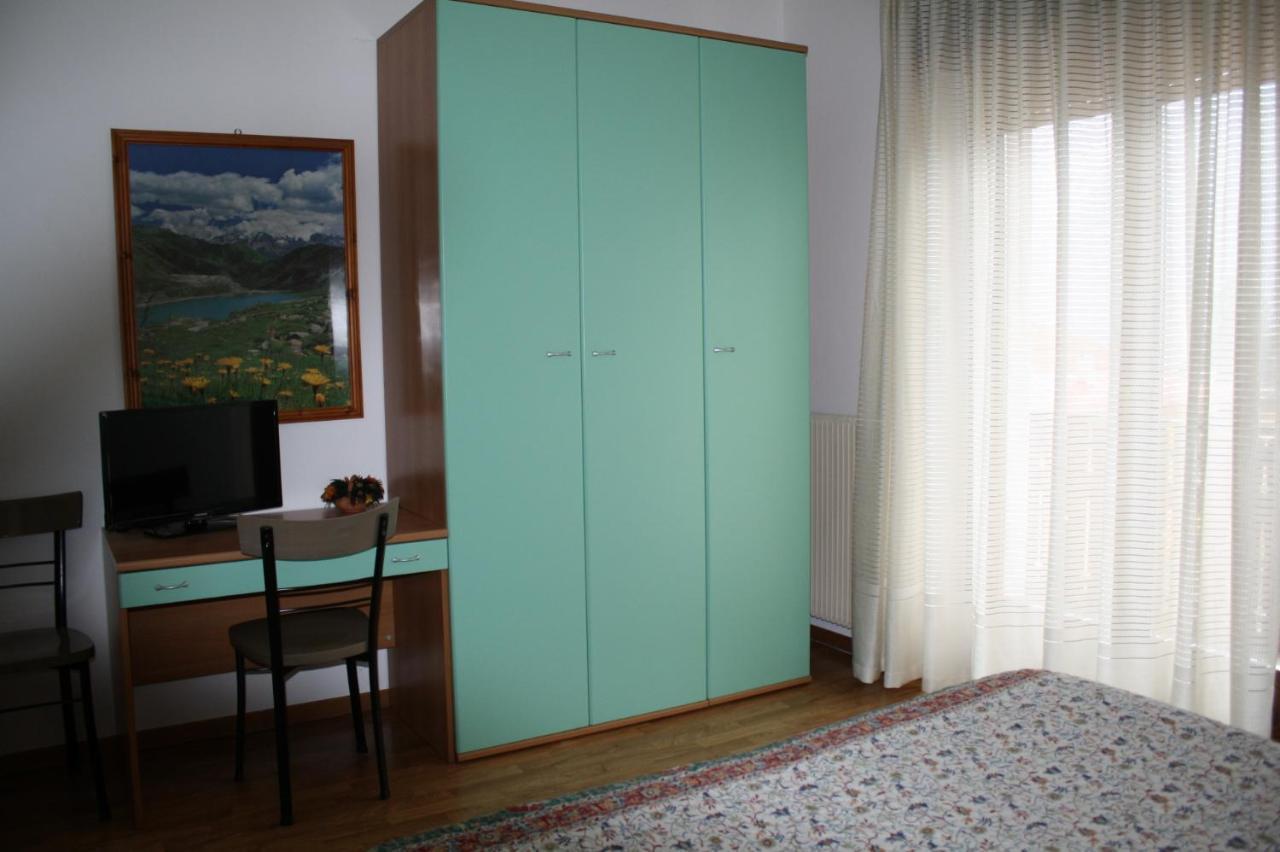 Locanda Ridevert Hotell Tione di Trento Exteriör bild